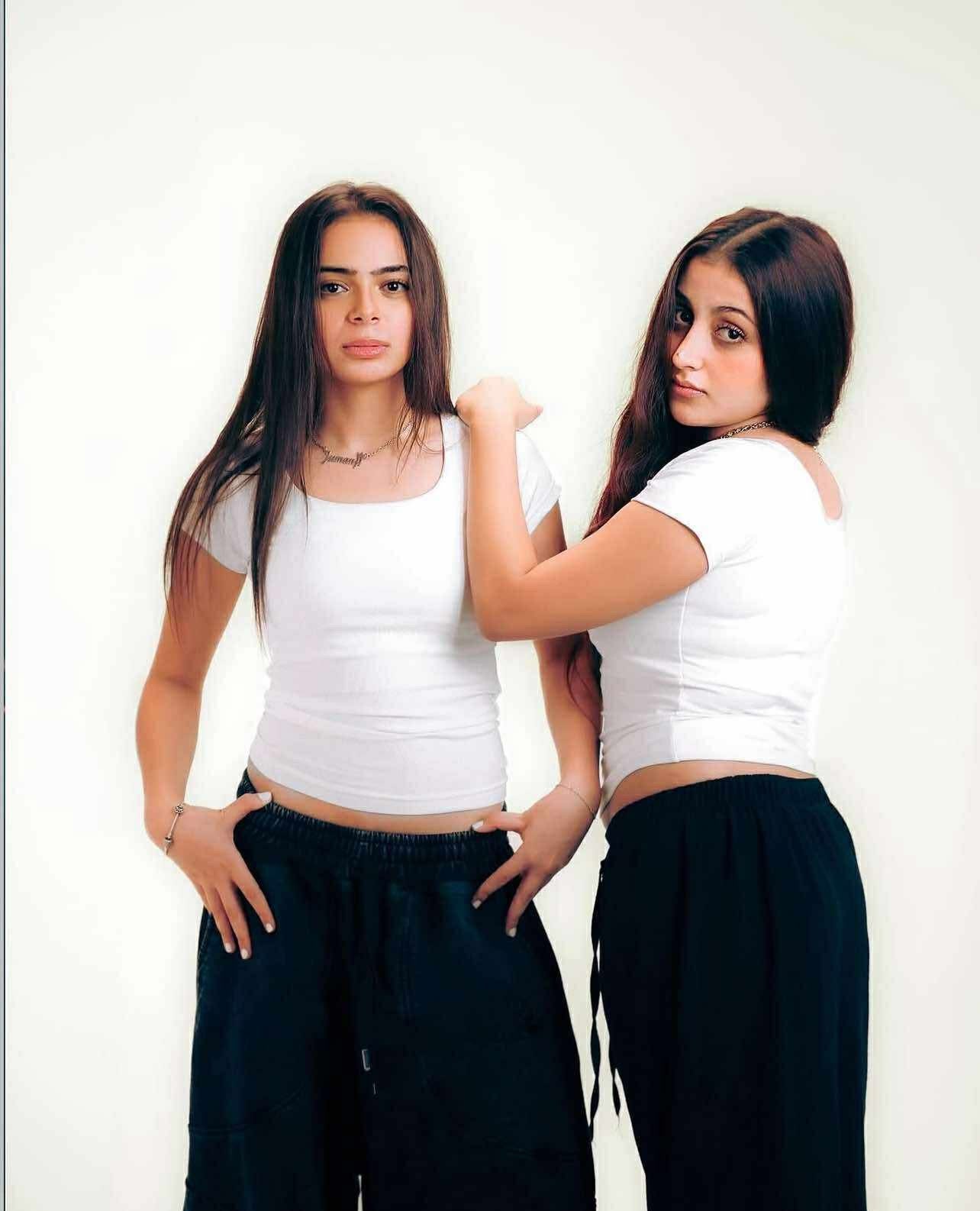 Pre-order White sqaure neck